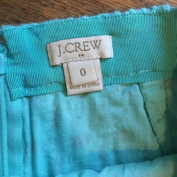 J Crew Factory Exploding Eyelet mini skirt - Picture 4 of 5